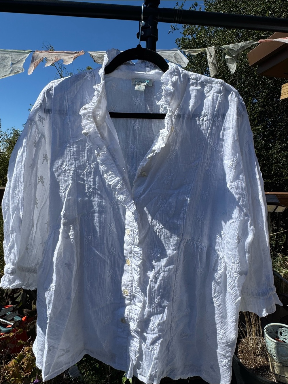 Sundance Lightweight White Ruffled Button-Front Women’s Top